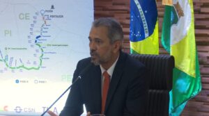 Governador Elmano autoriza etapa final das obras da ferroria Transnordestina, no Ceará.