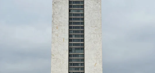 Uma decisão em Brasília não termina no anúncio